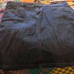 Denim skirt